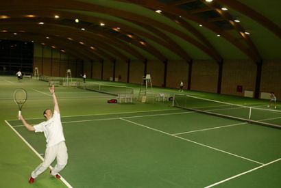 Hala do tenisa w Warszawie